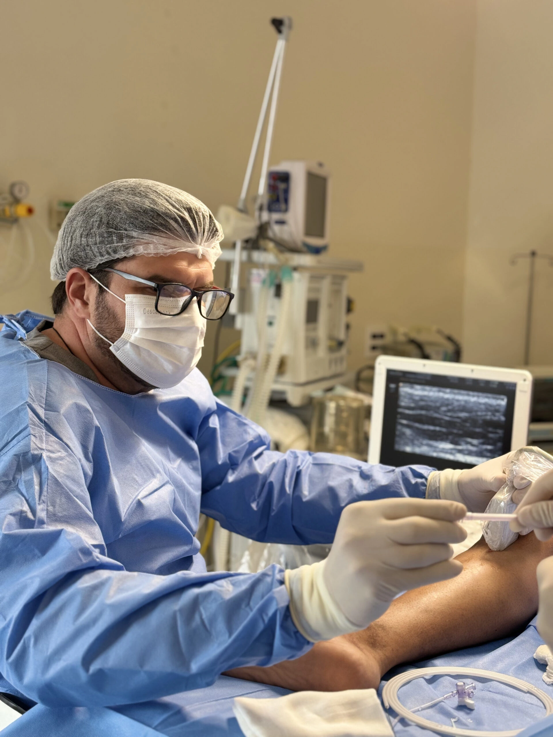 Dr. Amilcar Andrade